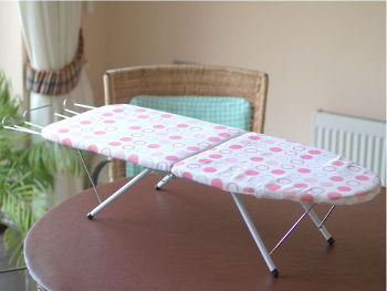 fold up ironing board picture